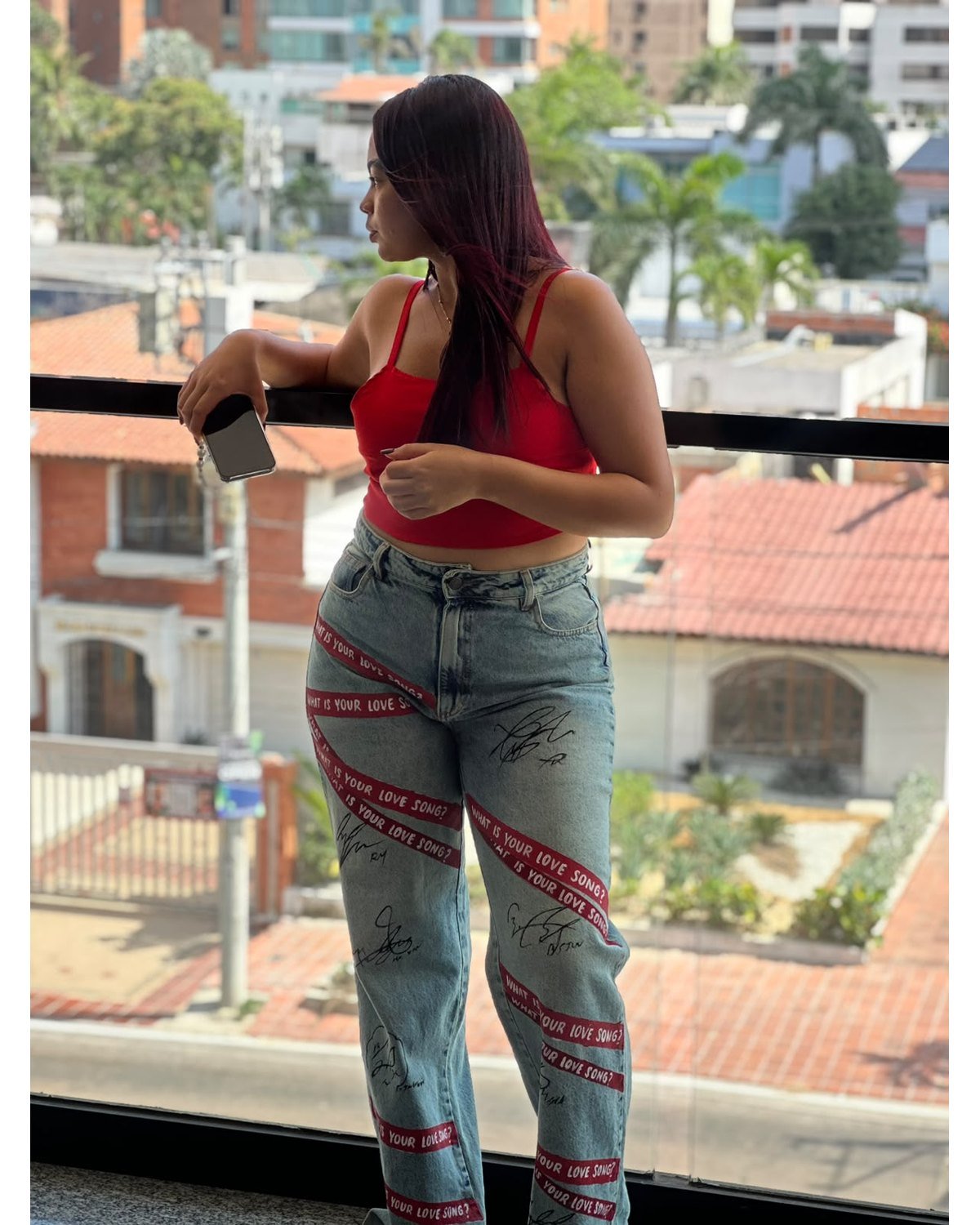 Jean con cintas — edicion calle